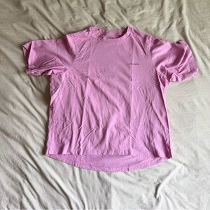 Columbia women Short Sleeve Crew Tee in Pink